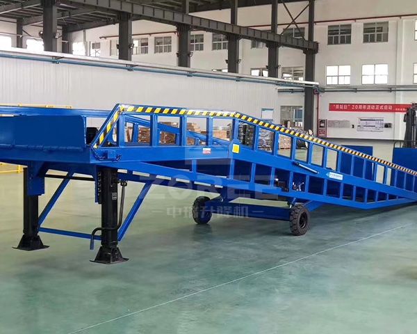 移動登車橋 移動登車橋